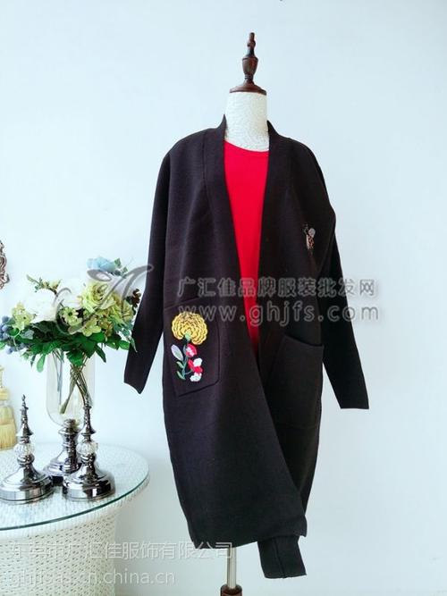 告別價(jià)格虛高！貂絨大衣工廠直批，女裝尾貨走份開(kāi)啟財(cái)富風(fēng)口